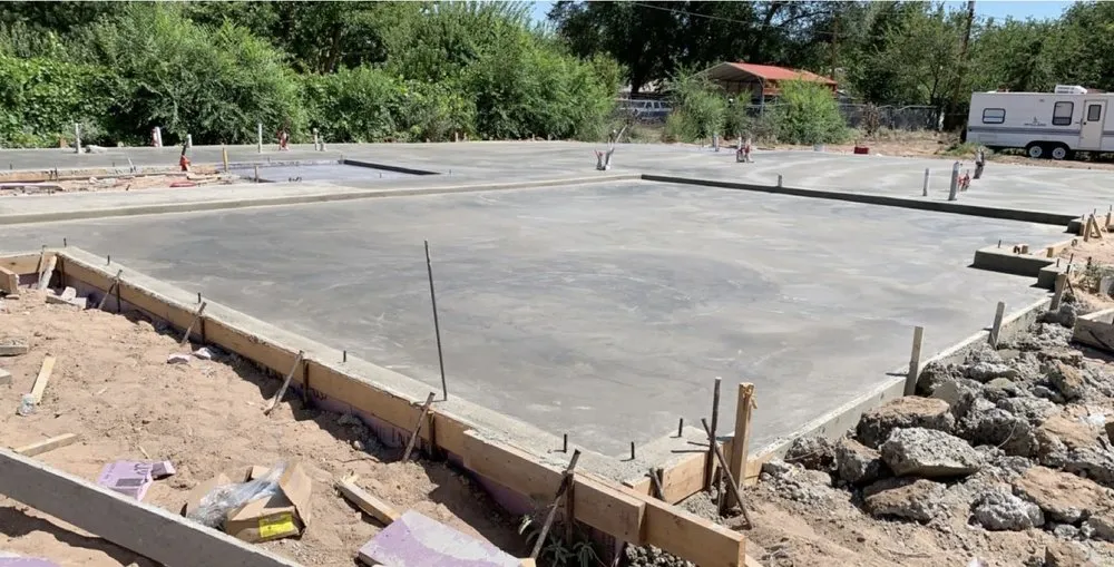 Professional lawn care service in Albuquerque, NM - Hernandez Concrete