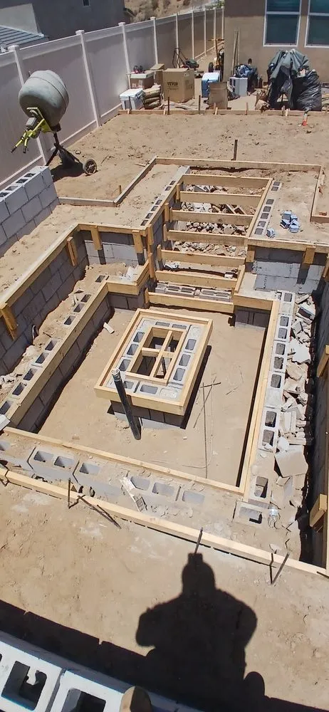 Expert yard cleanup service for beautiful yards in San Bernardino, CA by Hernandez Construction & Landscaping