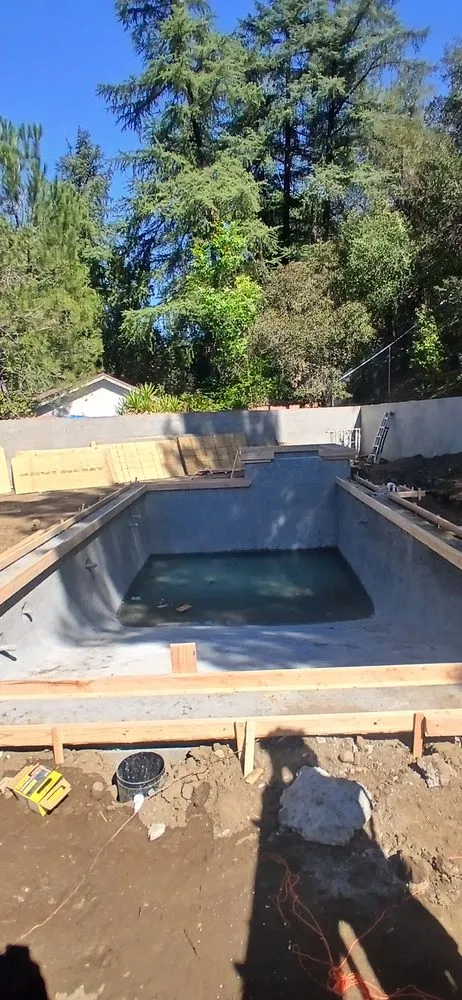 Affordable landscape design experts serving San Bernardino, CA - Hernandez Construction & Landscaping