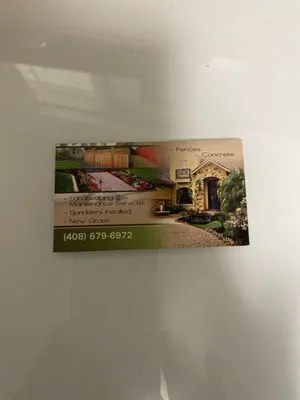 Hernandez Garden Service Logo