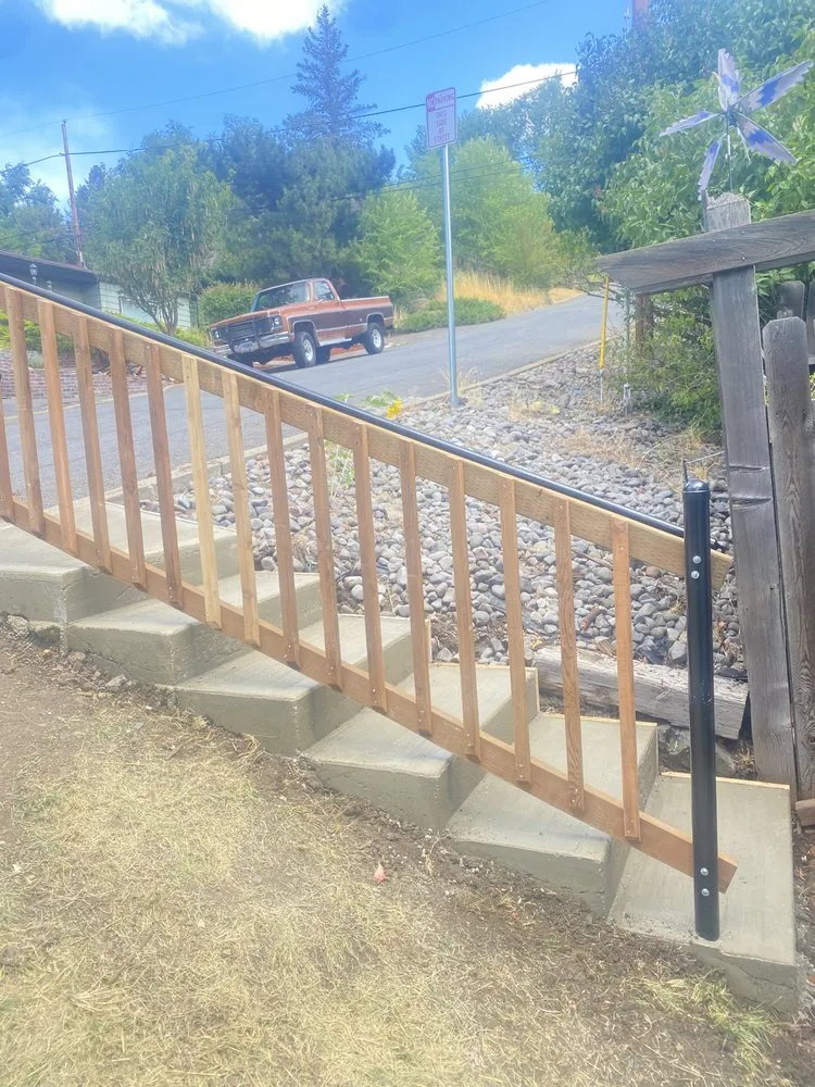 Expert garden landscaping in Klamath Falls, OR by Hernandez General Maintenance