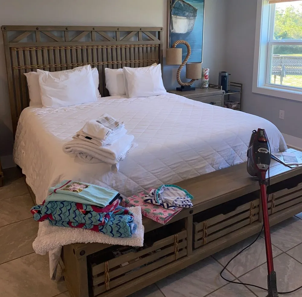 Top-rated outdoor landscaping in Thunderbolt, GA - Hernandez Group Clean Services