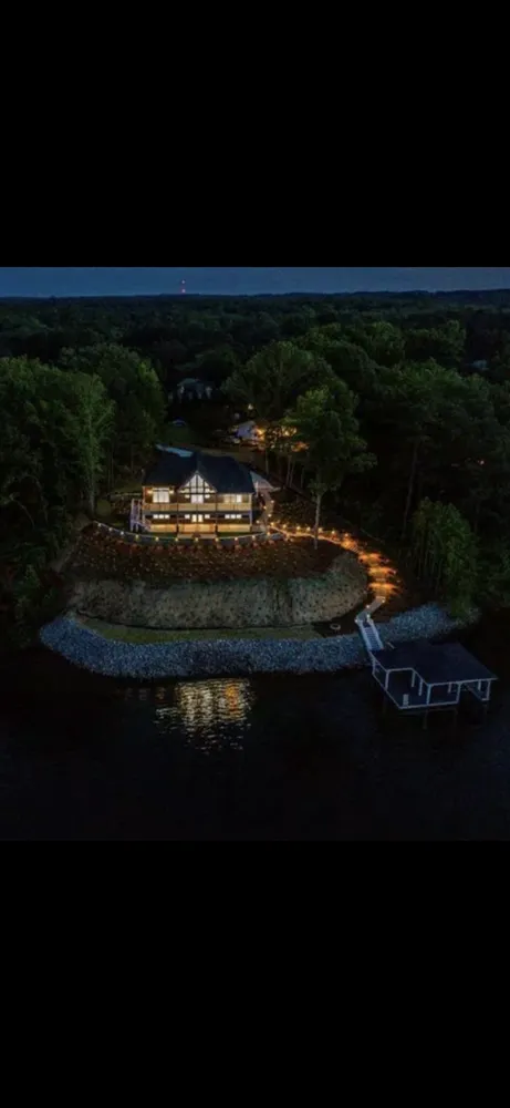 Custom lawn care service experts serving Roanoke Rapids, NC - Hernandez Hardscapes