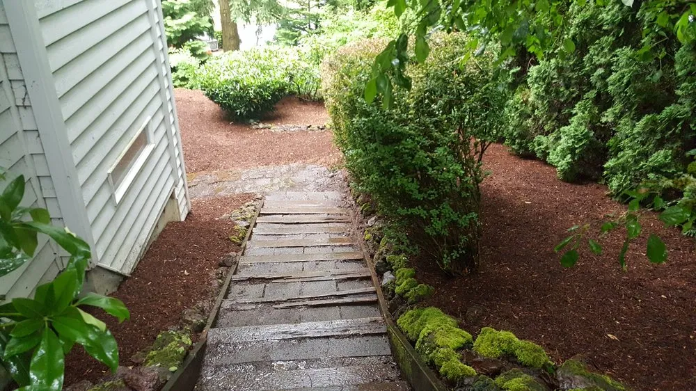 Expert outdoor landscaping experts serving Beaverton, OR - Hernandez Landscape