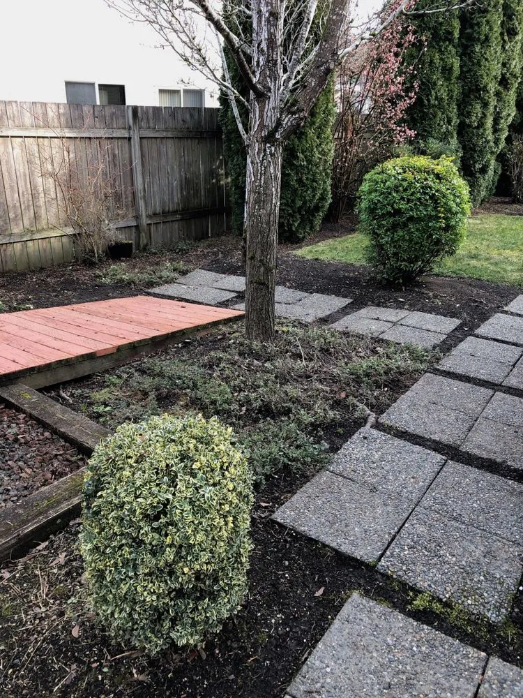 Trusted outdoor landscaping for beautiful yards in Beaverton, OR by Hernandez Landscape