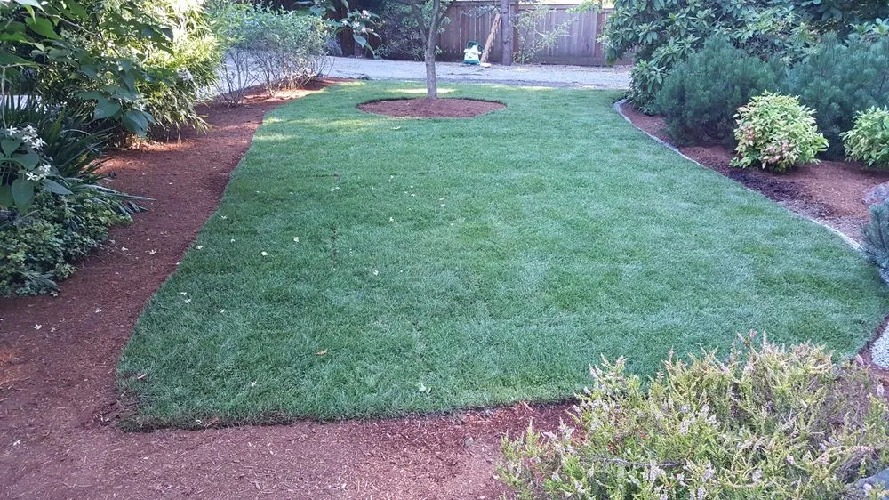 Custom garden landscaping in Beaverton, OR by Hernandez Landscape
