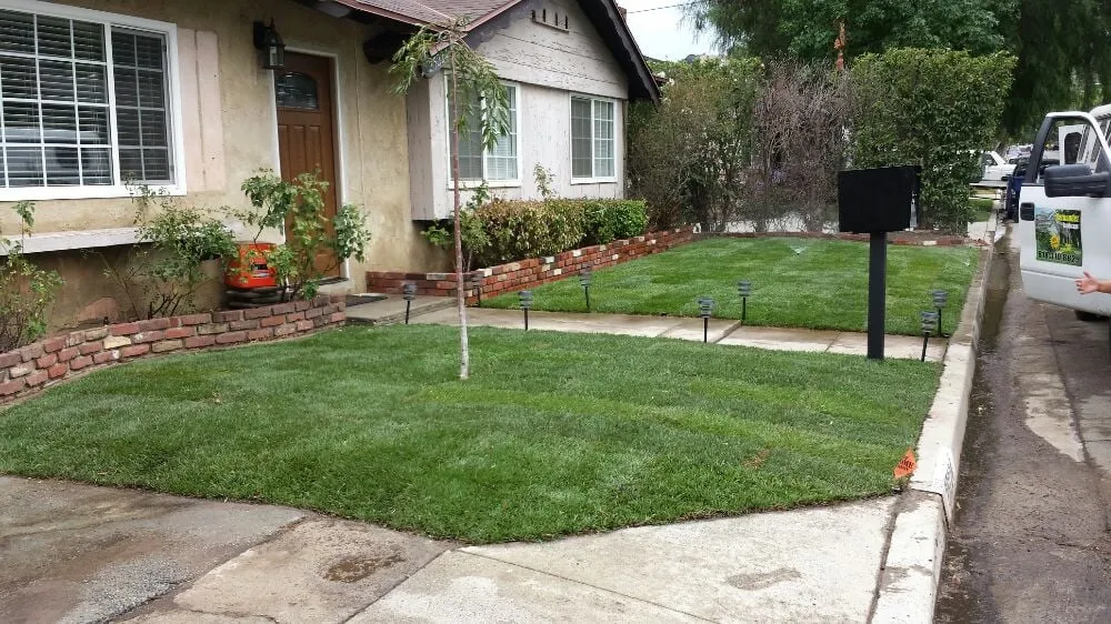 Trusted residential landscaping experts serving Los Angeles, CA - Hernandez Landscape
