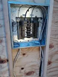 Trusted yard cleanup service in Kansas City, MO - Hernandez  Landscaping & Lawn Care