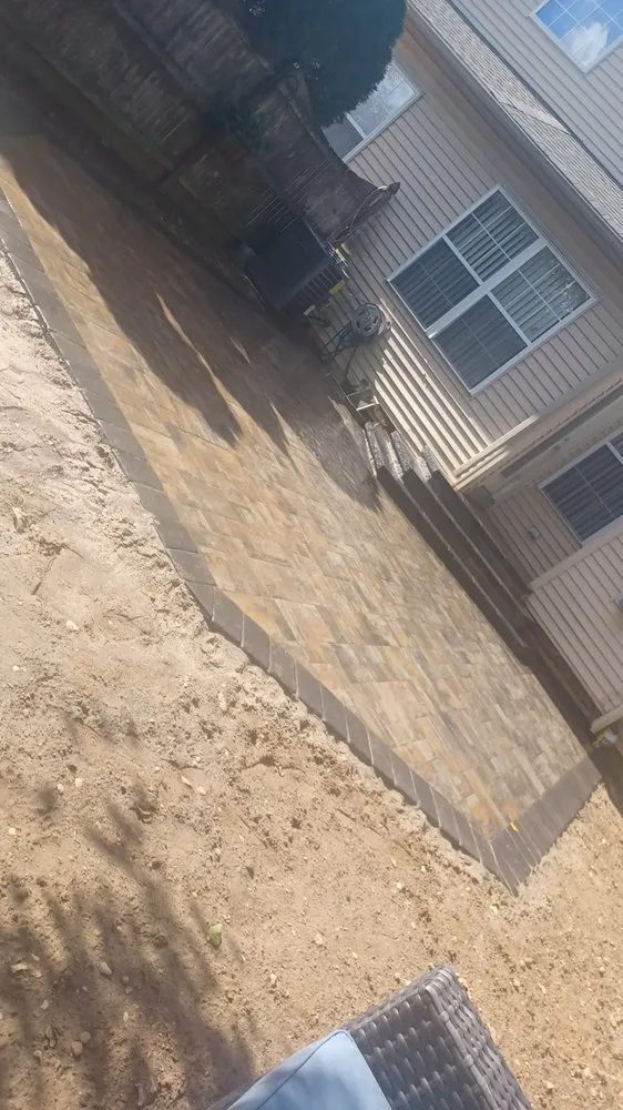 Top-rated lawn mowing service experts serving Bridgeton, NJ - Hernandez Landscaping And Hardscaping