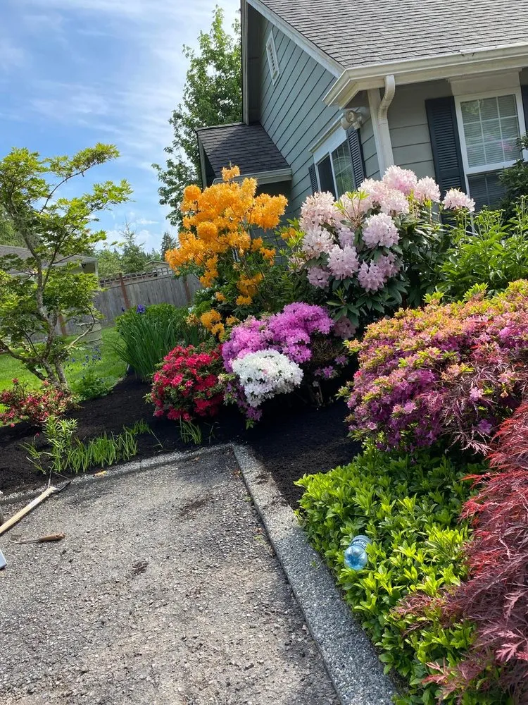 Local residential landscaping in Bremerton, WA - Hernandez Landscaping And Maintenance