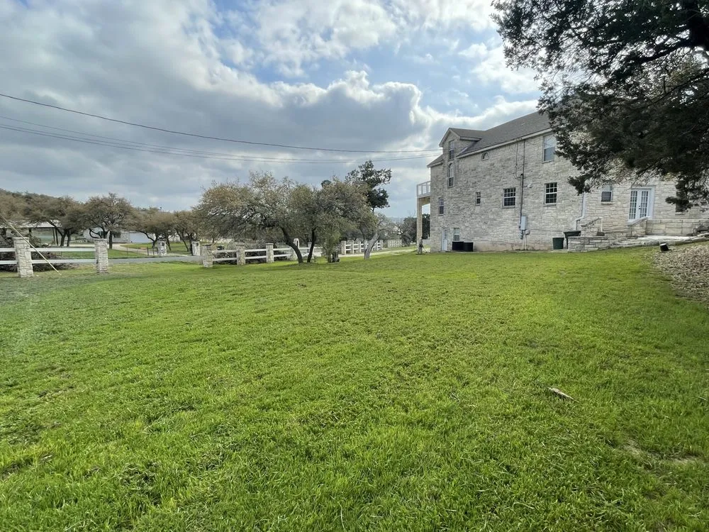 Custom yard cleanup service experts serving Austin, TX - Hernandez Landscaping