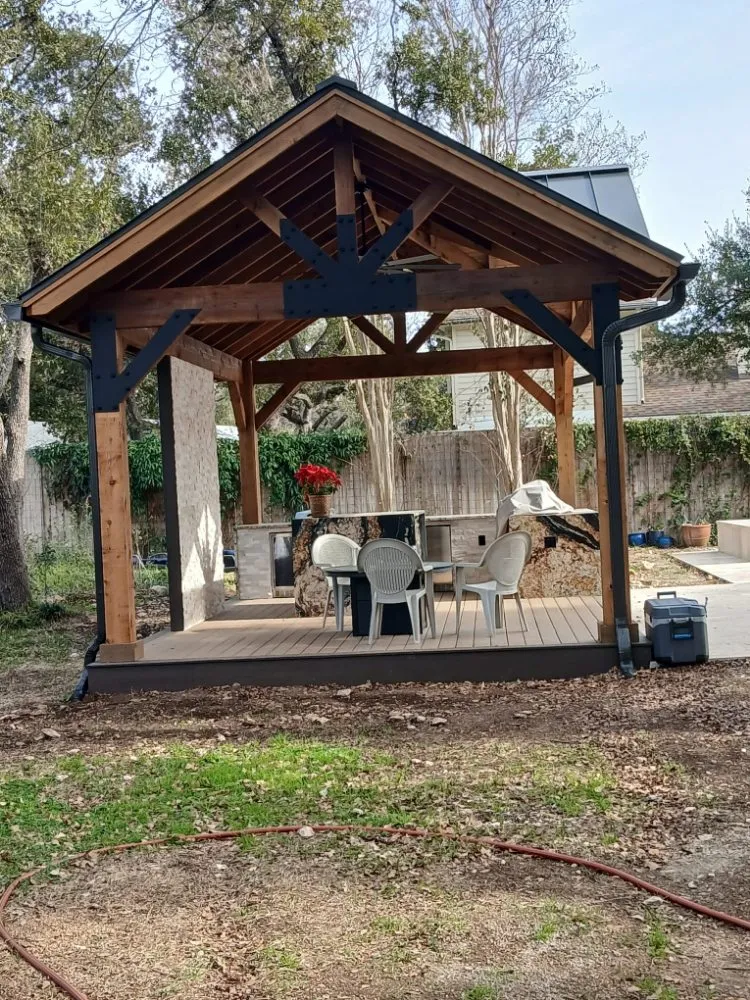 Top-rated lawn care service experts serving Austin, TX - Hernandez Landscaping