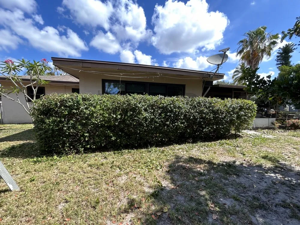 Expert residential landscaping experts serving Fort Myers, FL - Hernandez Landscaping