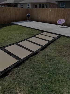 Hernandez Landscaping Logo