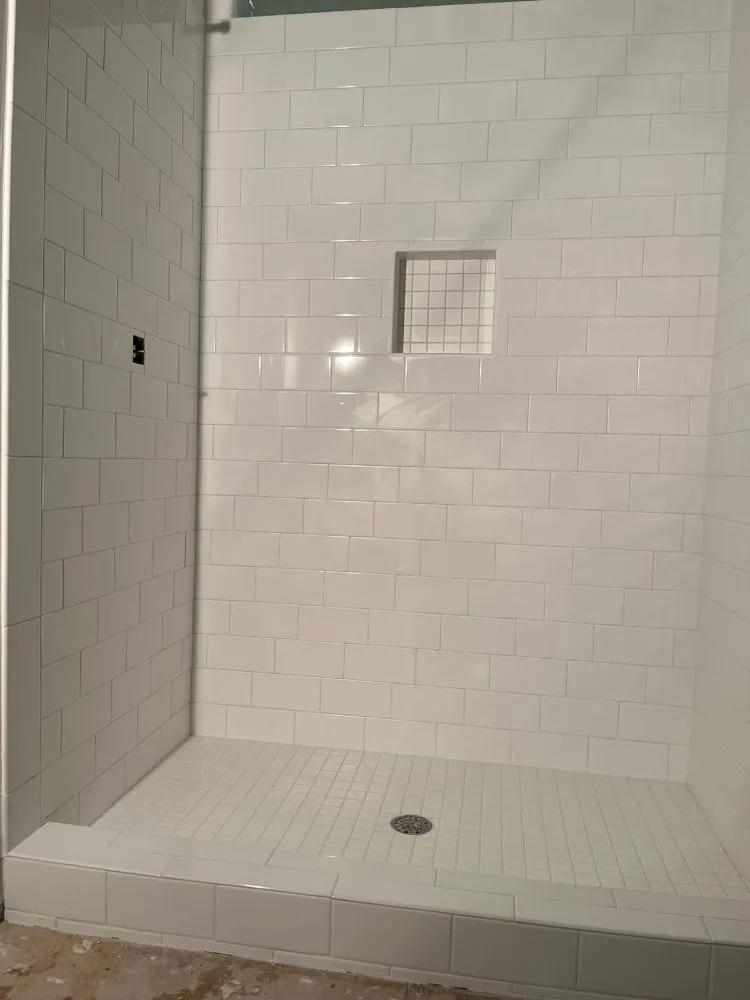 Local residential landscaping with custom design in Harrisonburg, VA by Hernandez landscaping