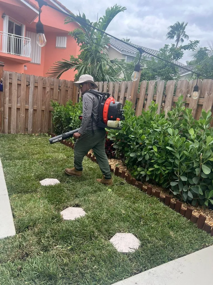 Local lawn care service in Miami, FL - Hernandez Landscaping