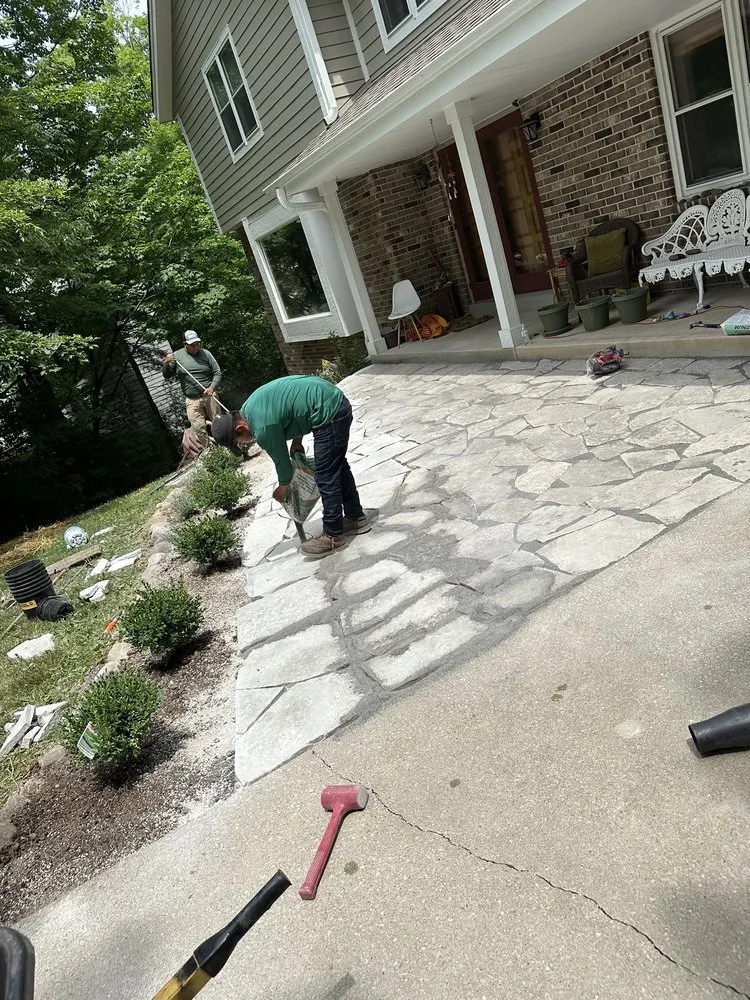 Professional yard cleanup service in Milwaukee, WI by Hernandez Landscaping