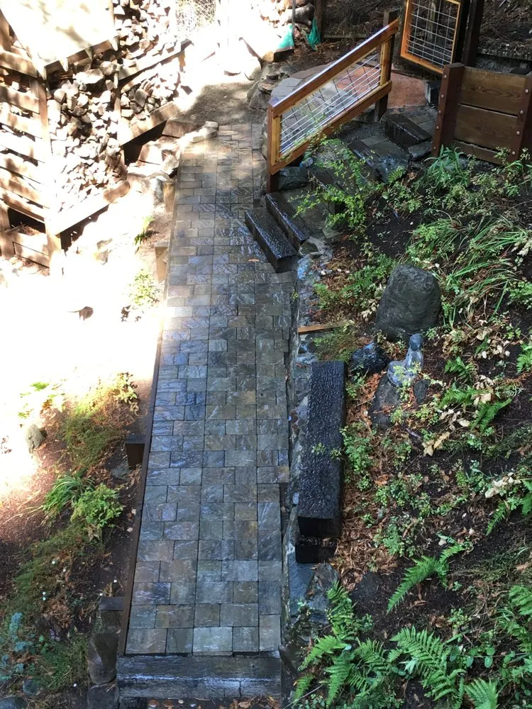 Professional garden landscaping for residential properties in Sebastopol, CA by Hernandez Landscaping