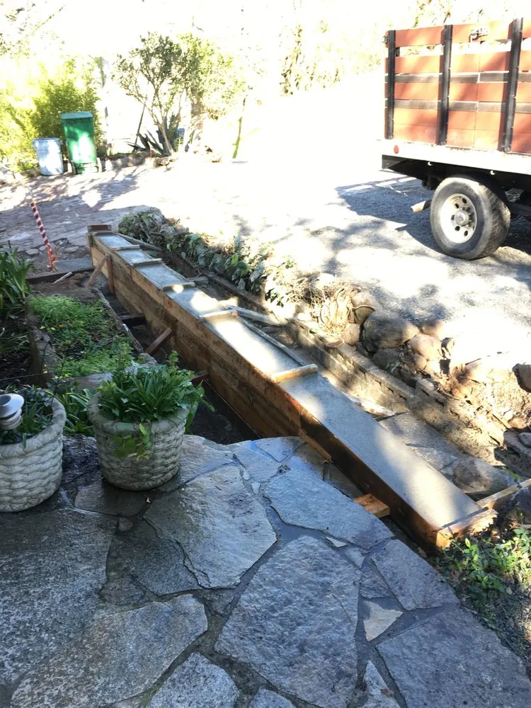 Affordable lawn care service in Sebastopol, CA by Hernandez Landscaping