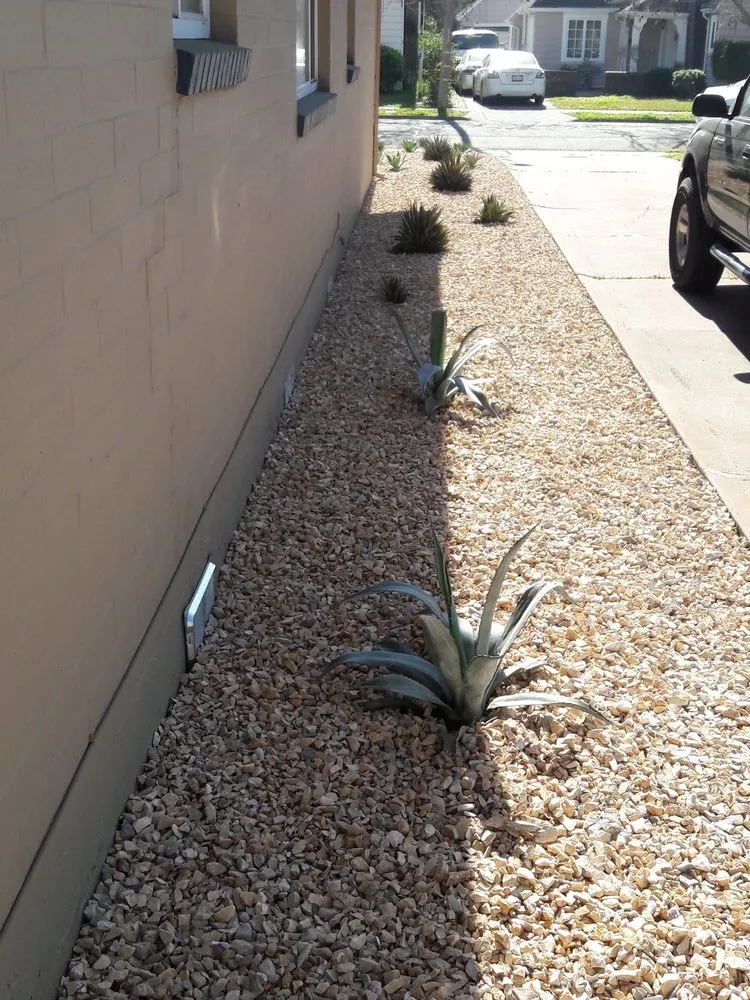 Trusted landscaping services experts serving Stockton, CA - Hernandez Landscaping