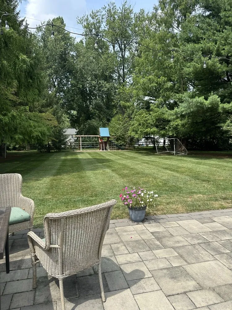 Trusted garden landscaping in Wayne, PA by Hernandez Landscaping