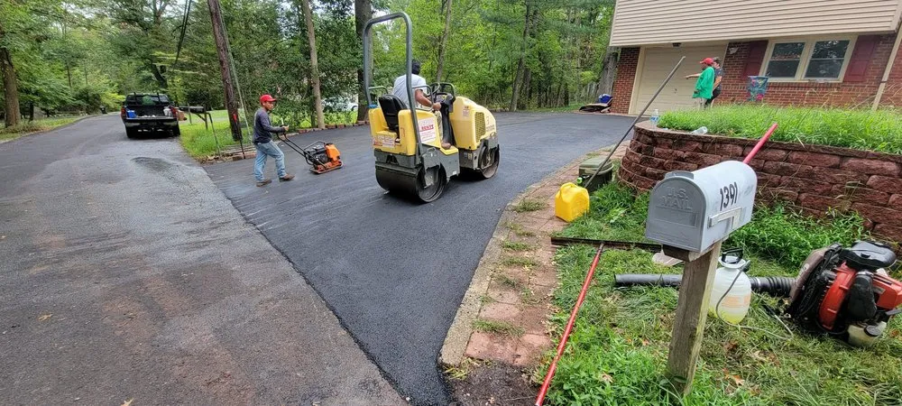 Reliable lawn care service near you in Bound Brook, NJ by Hernandez Lawn Care & Landscaping