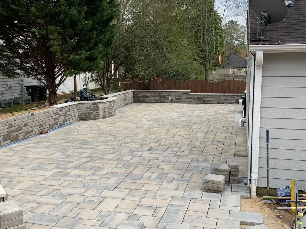 Professional yard maintenance experts serving Raleigh, NC - Hernandez Lawn Care & Maintenance