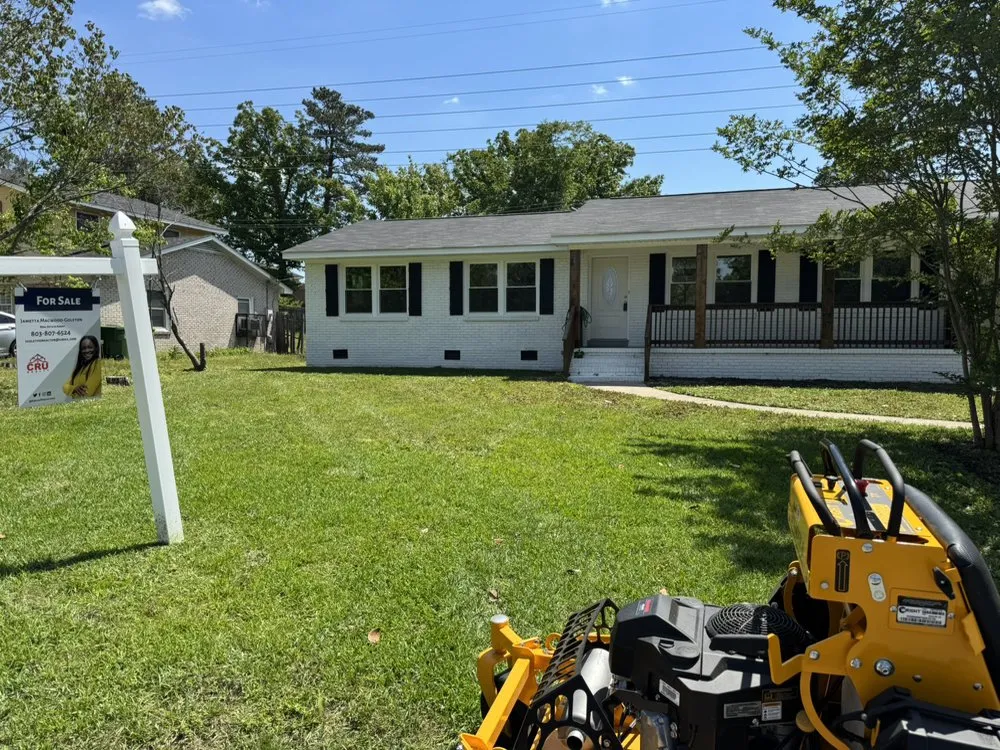 Local yard cleanup service experts serving Columbia, SC - Hernandez Lawn Care