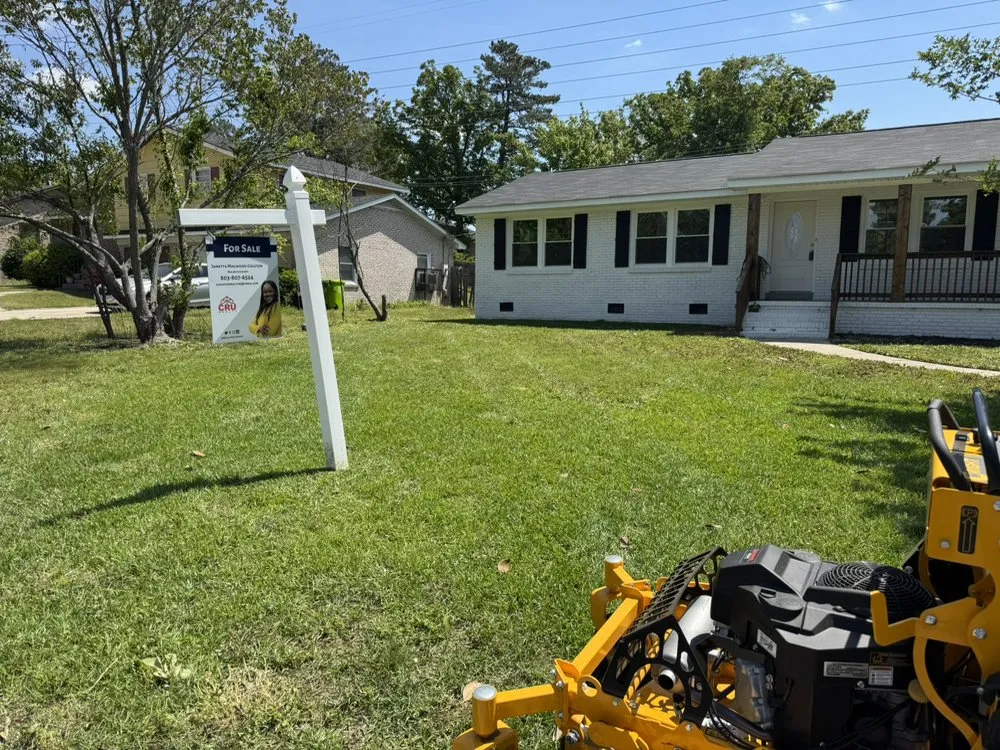 Top-rated yard maintenance in Columbia, SC by Hernandez Lawn Care