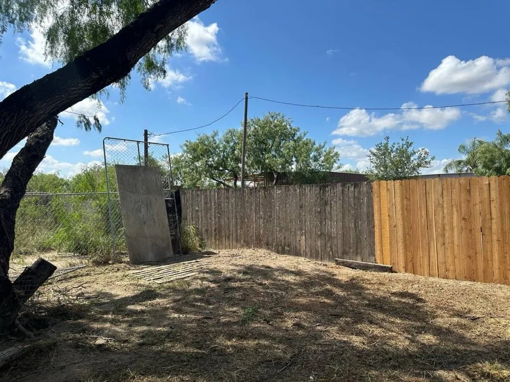 Reliable lawn care service for beautiful yards across McAllen, TX - Hernandez Lawn Care