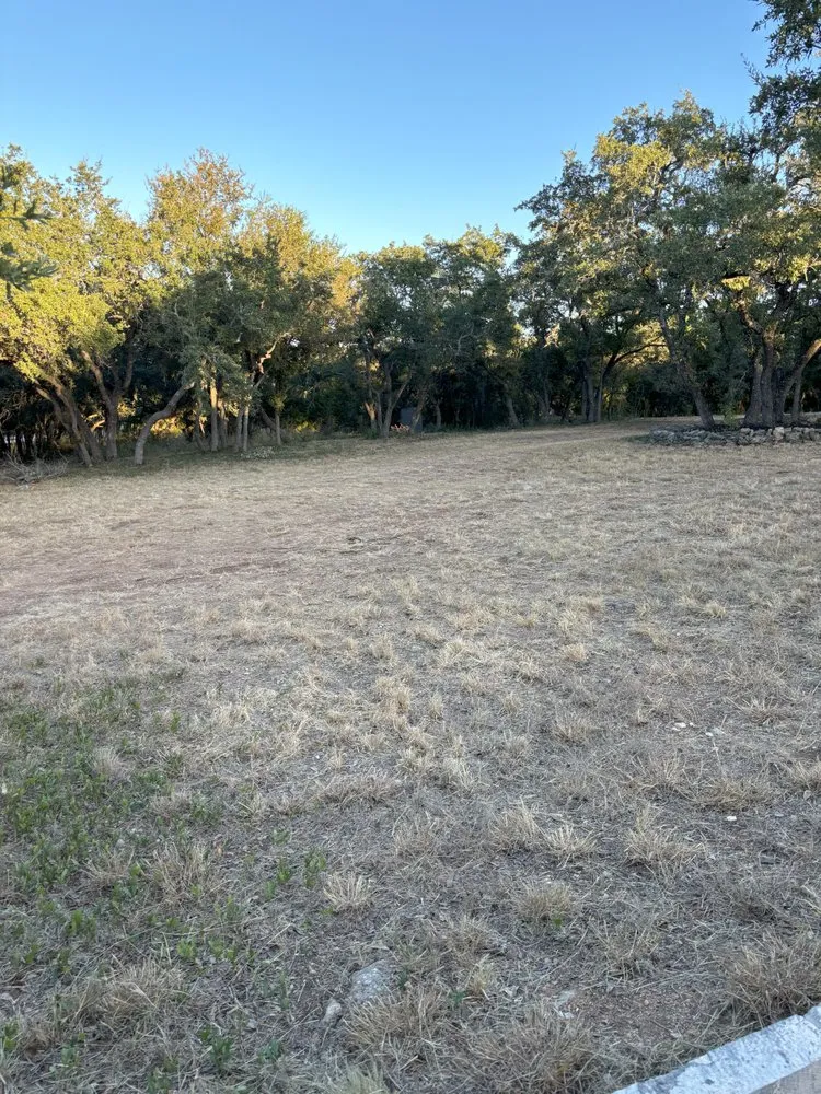 Reliable outdoor landscaping for homes in San Antonio, TX by Hernandez Lawn Care