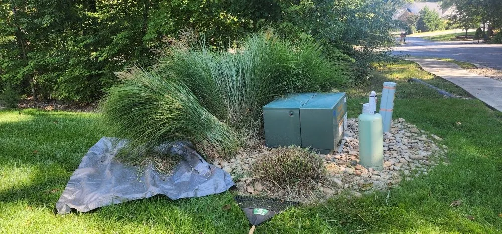 Professional lawn mowing service in Loudon, TN by Hernandez Lawn service