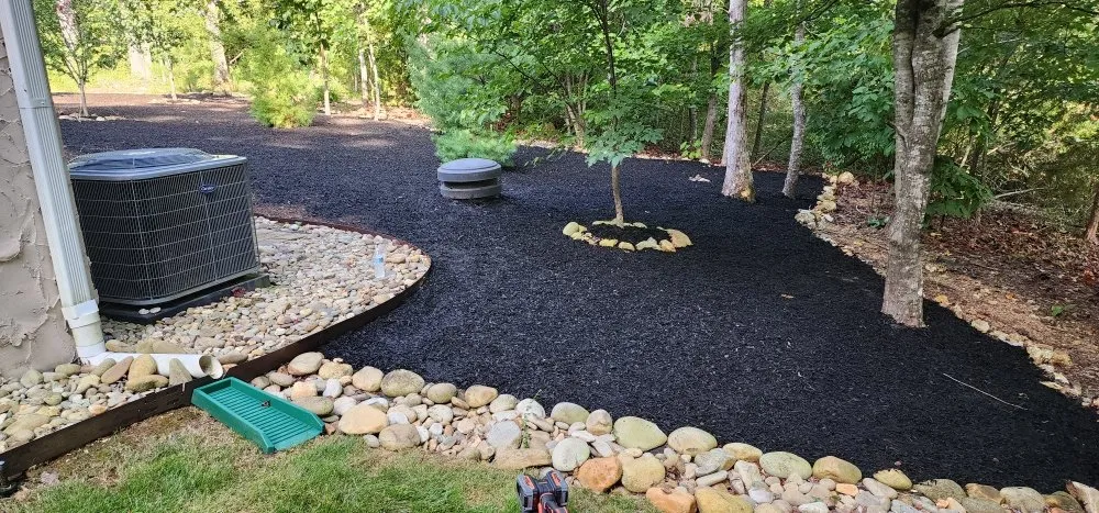 Top-rated yard cleanup service for outdoor upgrades across Loudon, TN - Hernandez Lawn service