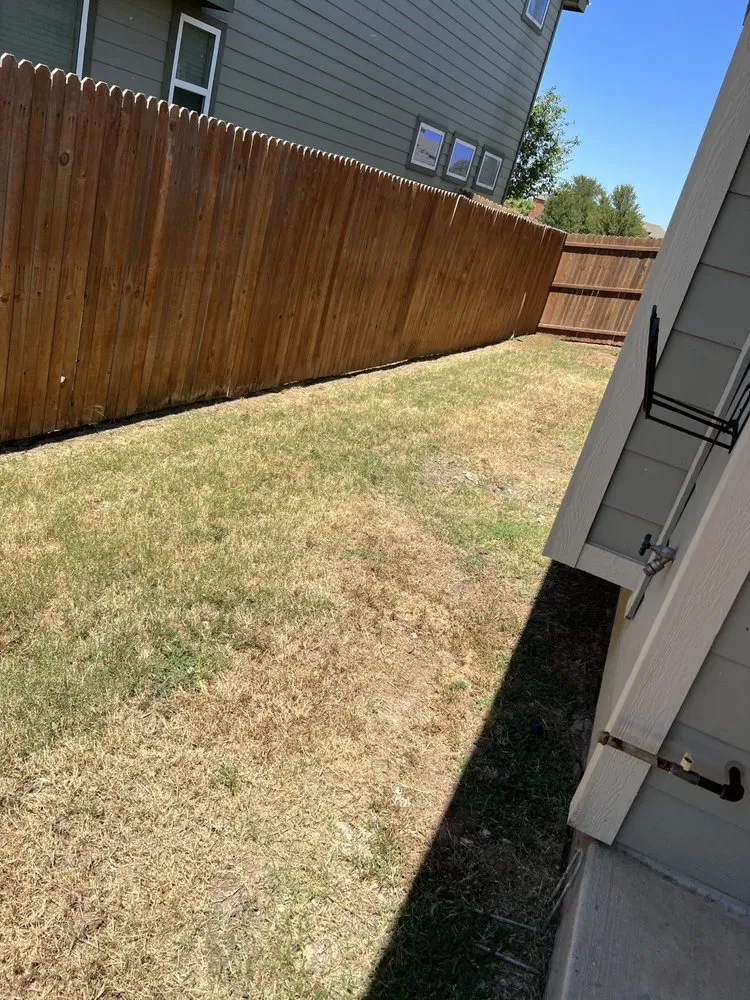 Affordable lawn care service in Dallas, TX - Hernandez Lawn Services