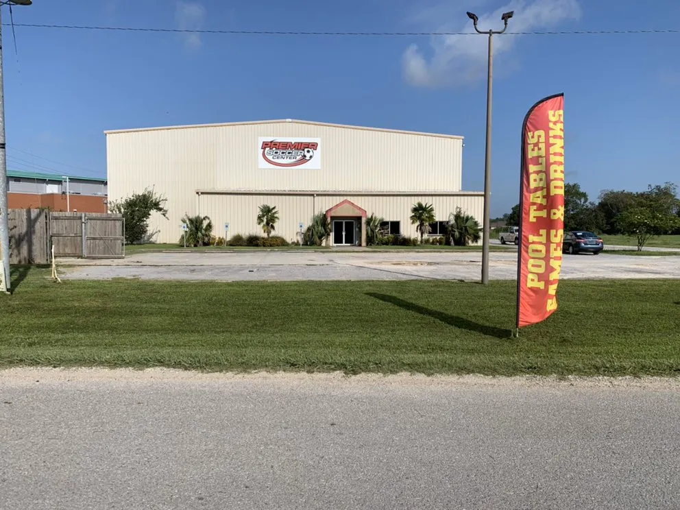 Affordable lawn care service in Baton Rouge, LA by Hernandez Lawnscape