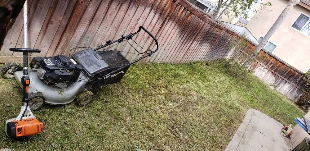 Local landscape installation experts serving Menifee, CA - Hernandez Maintenance And Junkhauling