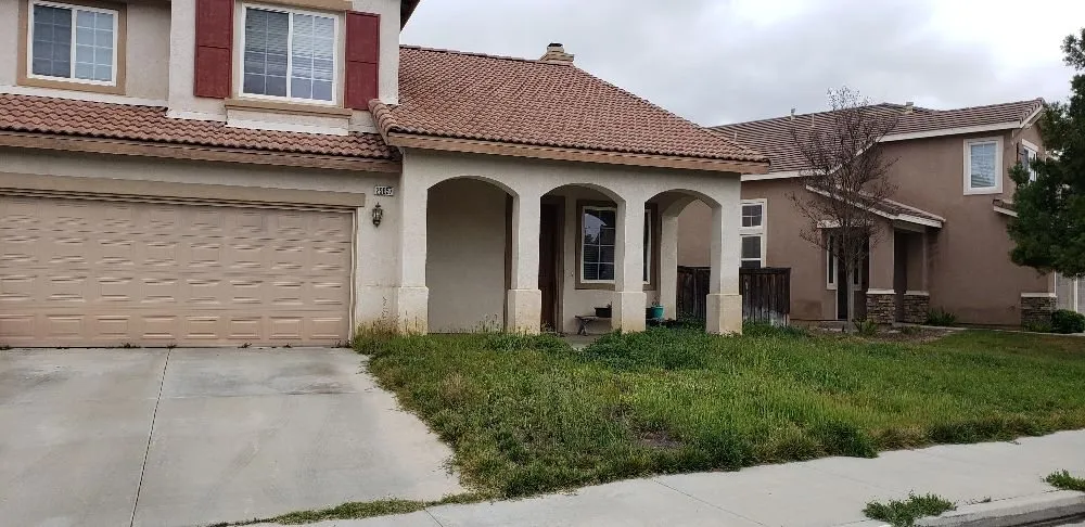 Affordable outdoor landscaping for homes across Menifee, CA - Hernandez Maintenance And Junkhauling