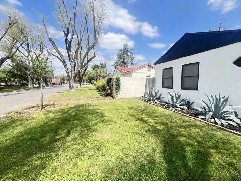 Custom residential landscaping for beautiful yards in Stockton, CA by Hernandez One Time Yard Clean Up