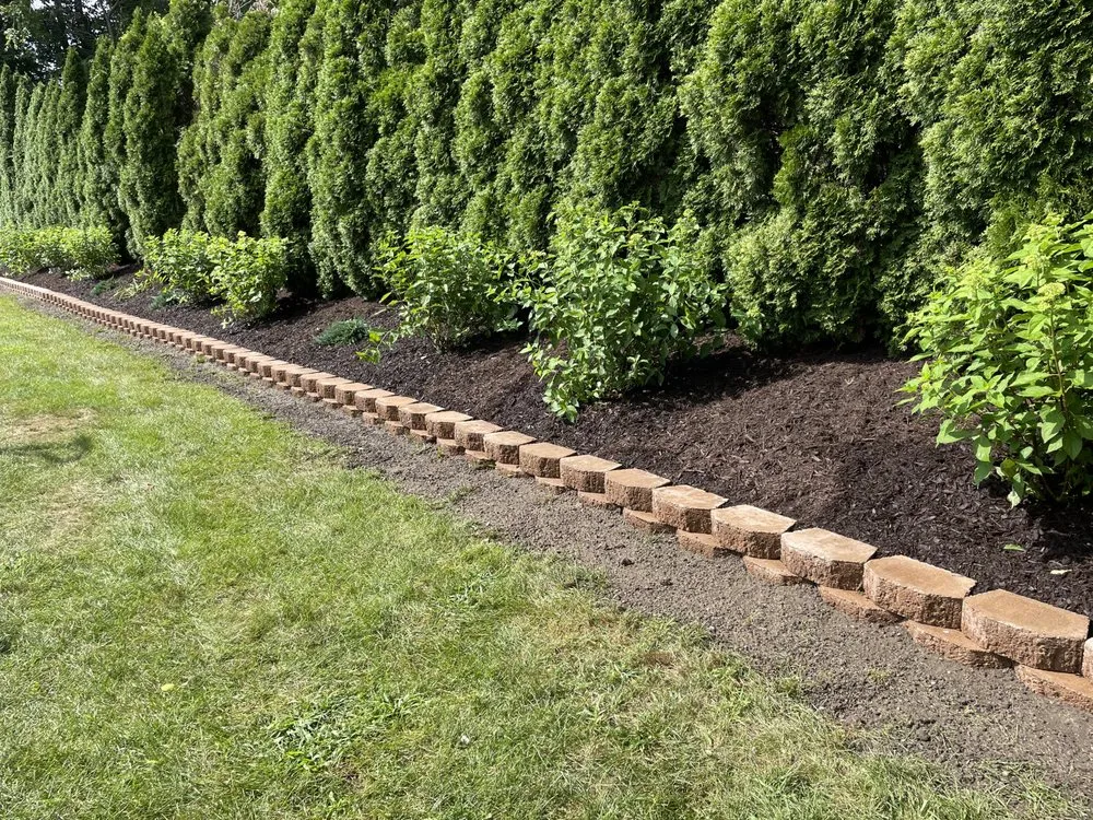 Custom landscape design for beautiful yards across Detroit, MI - Hernandez Services