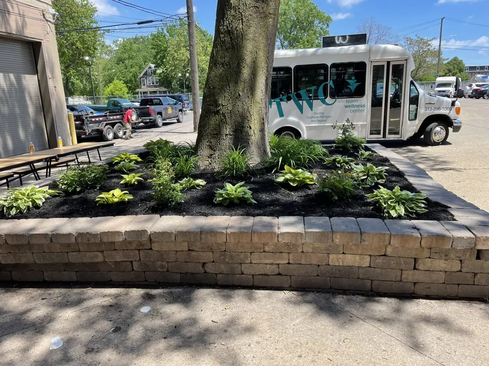 Reliable residential landscaping in Detroit, MI by Hernandez Services