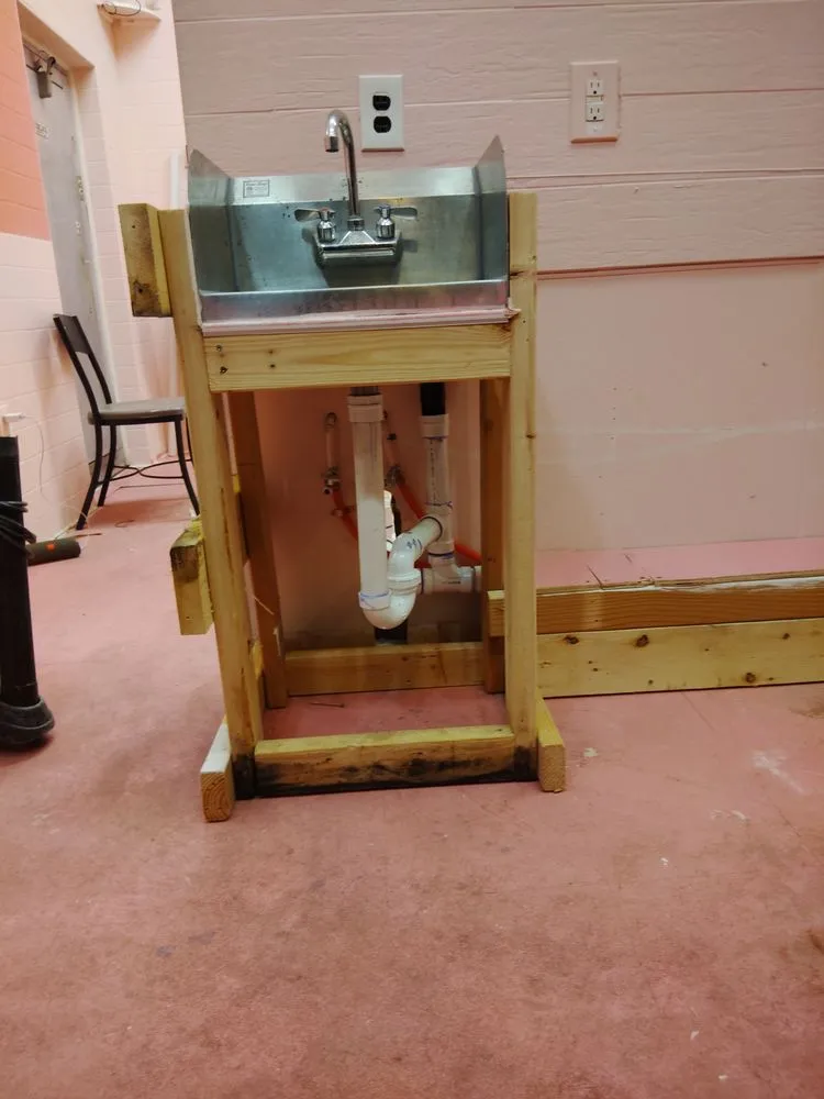 Trusted yard maintenance in Fort Worth, TX - Hernandez The Handyman