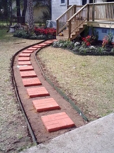 Reliable yard cleanup service for year-round maintenance across Johns Island, SC - Hernandez Tree Service and Landscaping
