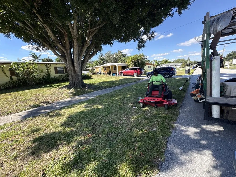 Trusted lawn mowing service with custom design across Naples, FL - Hernandez Varela Lawn Care