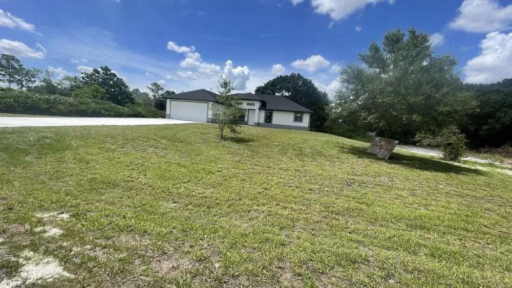 Top-rated yard maintenance for year-round maintenance in Naples, FL by Hernandez Varela Lawn Care