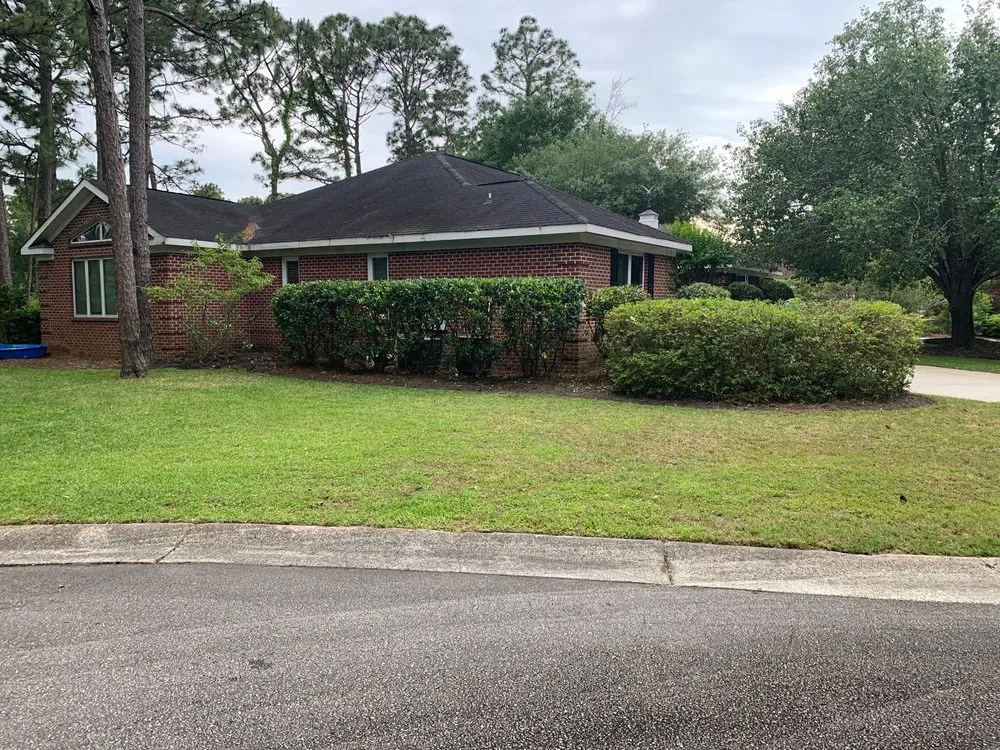 Reliable residential landscaping experts serving Litchfield Beach, SC - Hernandez Yardscapes