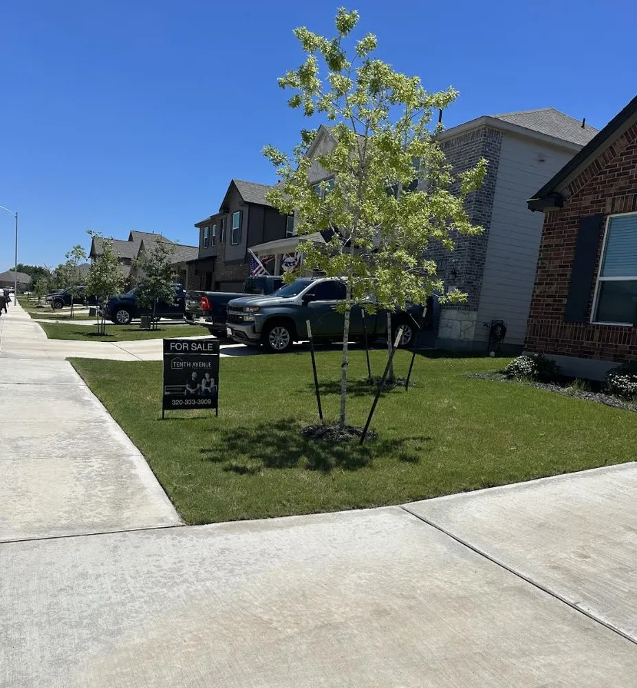Local lawn mowing service for homes in Lockhart, TX by Hernandez’s Landscaping