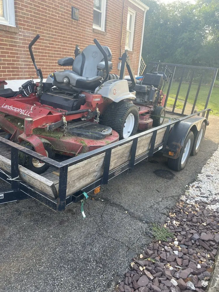 Trusted lawn care service in Roanoke, VA by Hernandez’s Landscaping