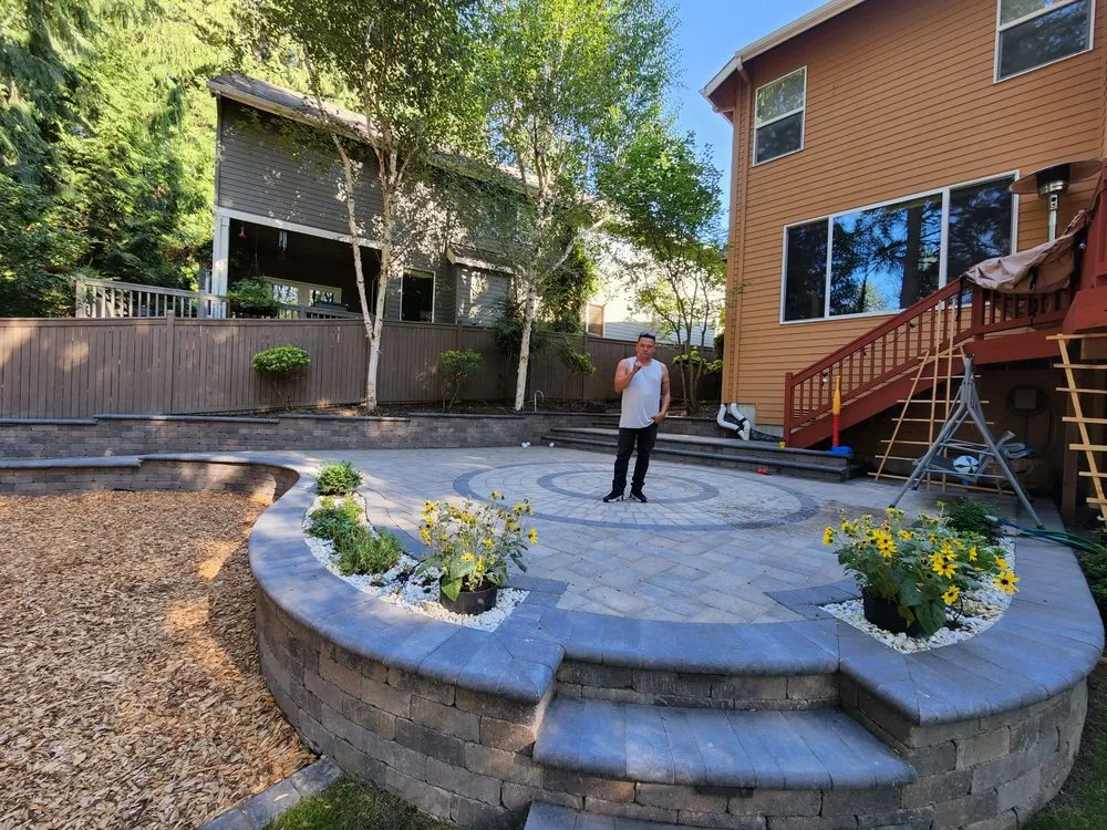 Trusted landscape design for beautiful yards in Pflugerville, TX by Hernandoes It Right