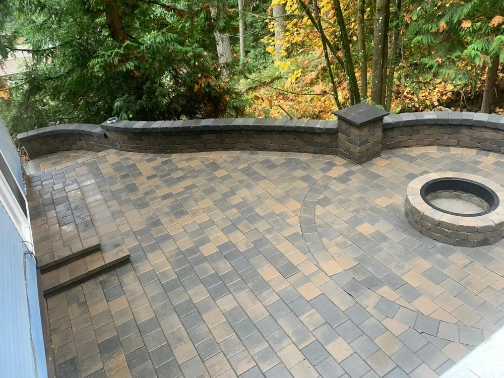 Local outdoor landscaping experts serving Pflugerville, TX - Hernandoes It Right