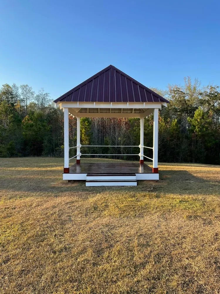 Custom garden landscaping in Enterprise, AL - Hero Handyman/Lawncare